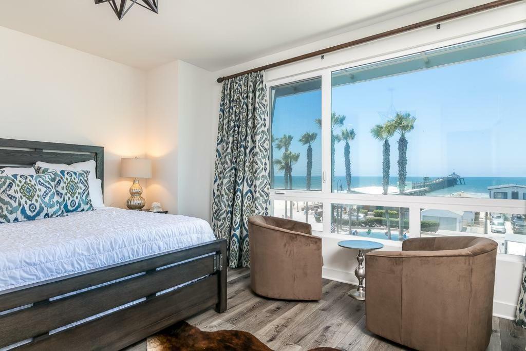 Holiday home Ocean View 3 Bedrooms Condo, Just Steps From The Park, Pier & Water! Imperial Beach